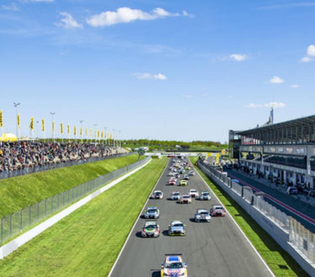 Ferienwohnung Lion Oschersleben Eksteriør bilde